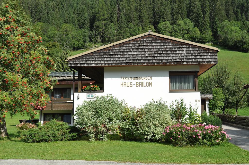 Ferienwohnungen Bailom Elbigenalp Esterno foto